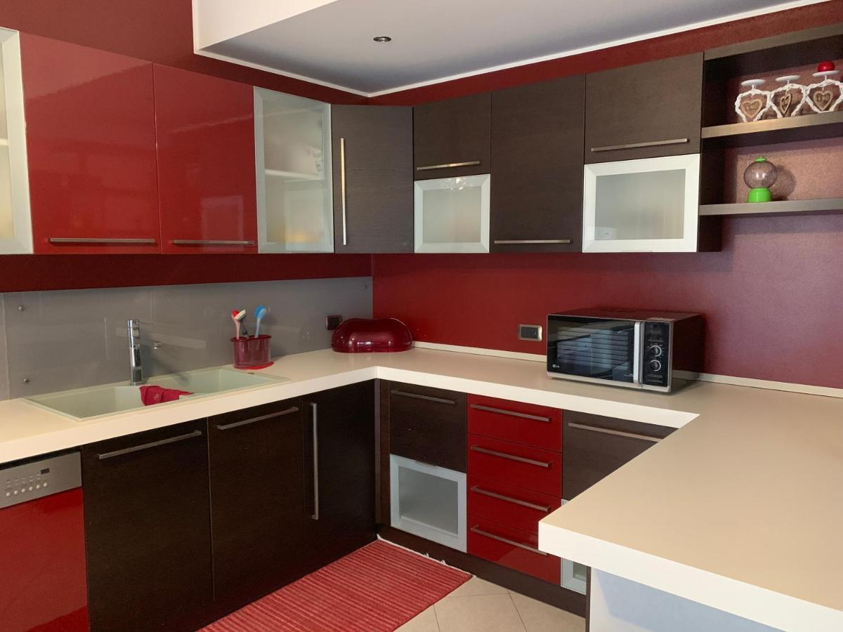 Sciascia Apartment *
